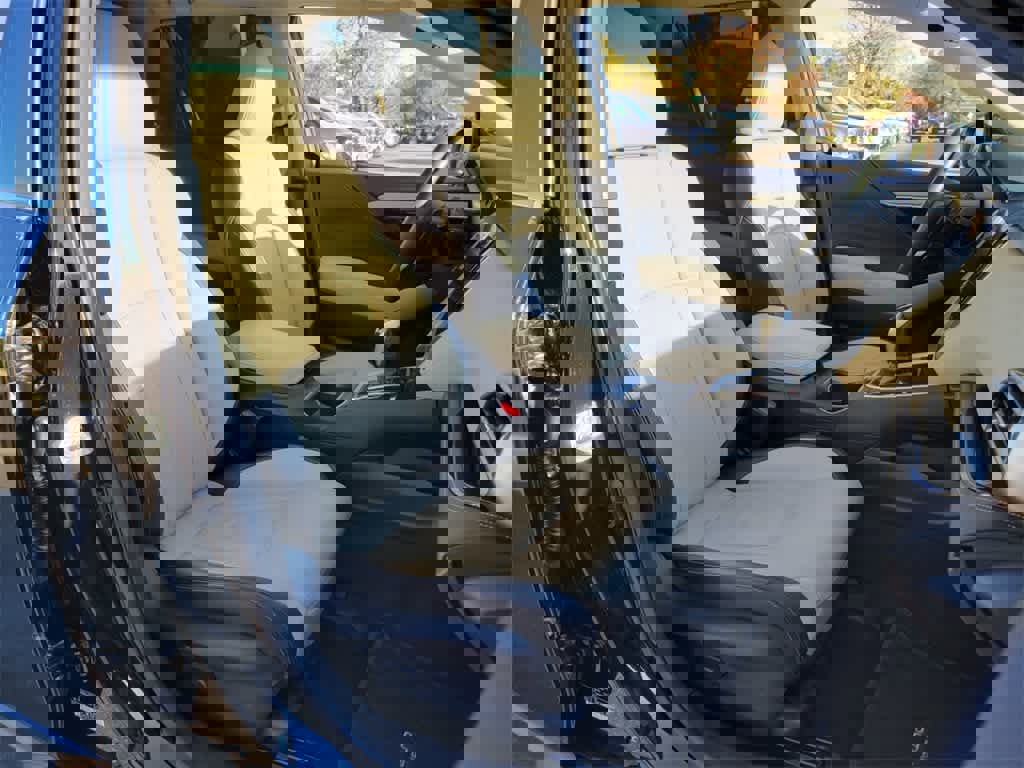 Used 2022 Subaru Outback Limited image 14