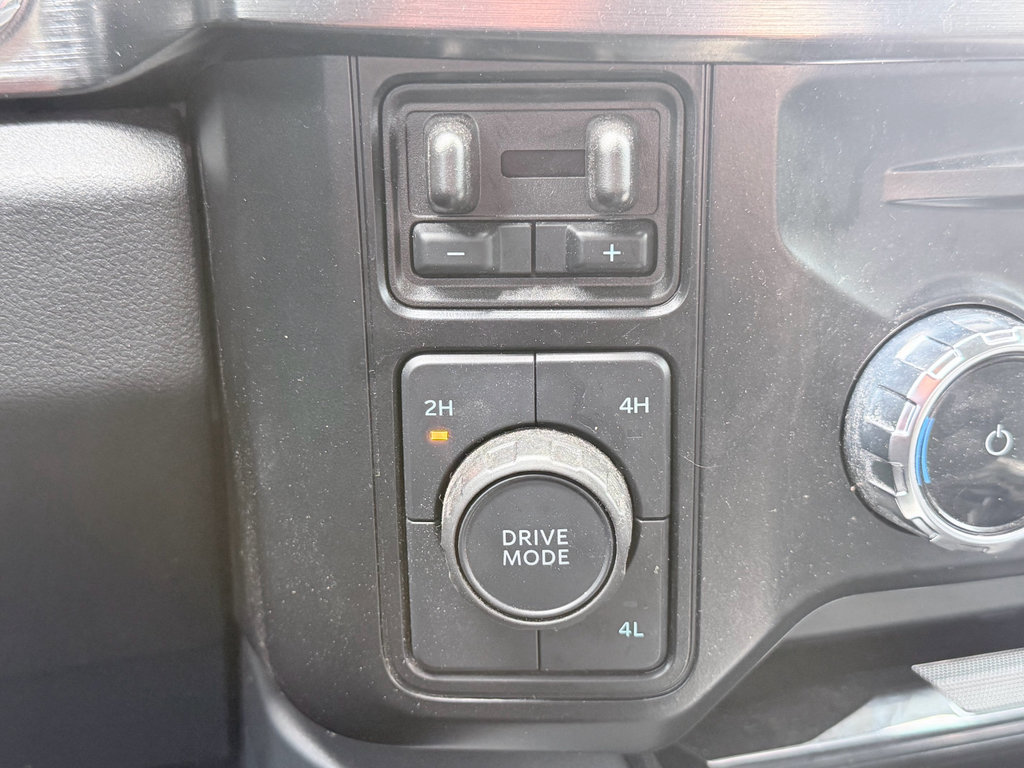 Used 2024 Ford F250 Lariat AWD/4WD image 18