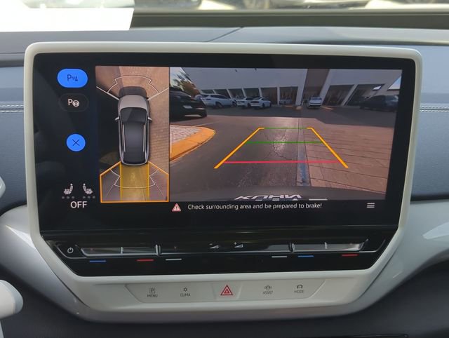 Certified 2023 Volkswagen ID.4 Pro S Plus image 23