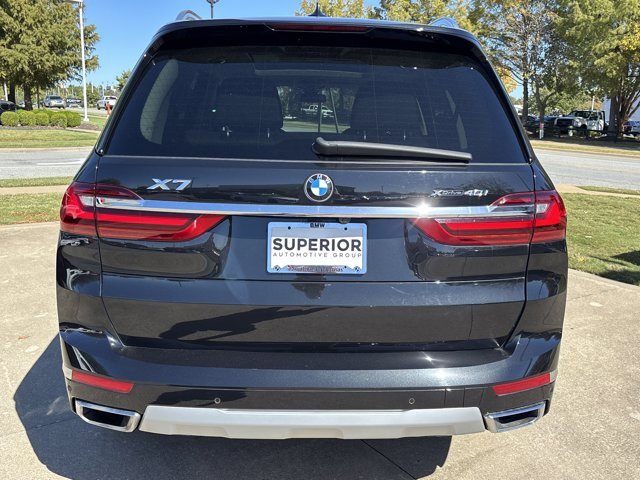 Used 2022 BMW X7 xDrive40i w/ Cold Weather Package image 5