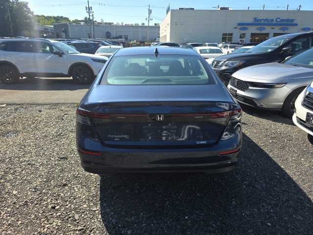 Used 2024 Honda Accord EX image 4