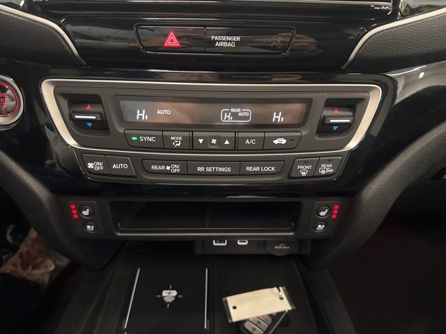 Used 2025 Honda Ridgeline Black Edition image 44