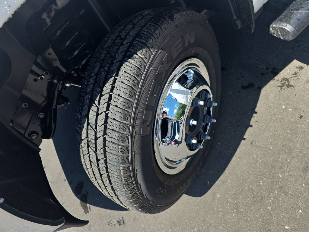 New 2026 RAM 3500 Tradesman AWD/4WD image 33