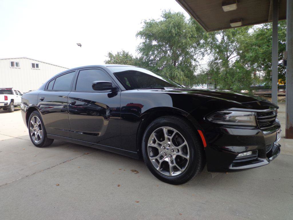 Used 2015 Dodge Charger SXT w/ AWD Plus Group image 3
