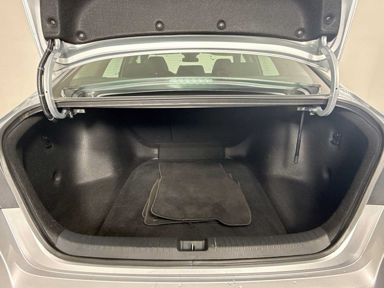 Certified 2024 Honda Accord EX image 21