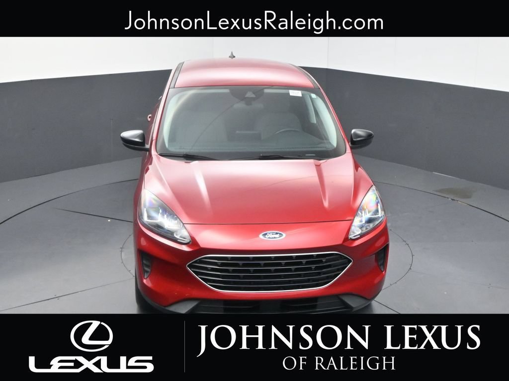 Used 2021 Ford Escape SE w/ SE Sport Appearance Package FWD image 23