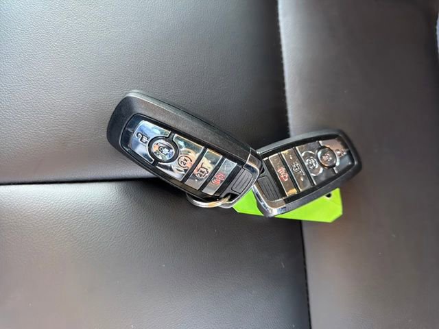 Certified 2024 Lincoln Corsair AWD image 31