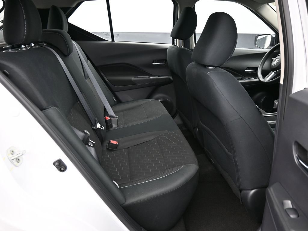Used 2024 Nissan Kicks SV FWD image 37