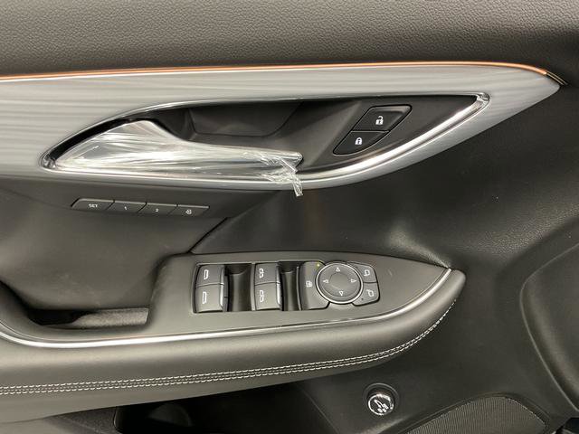 New 2026 Buick Envision Avenir AWD/4WD image 13