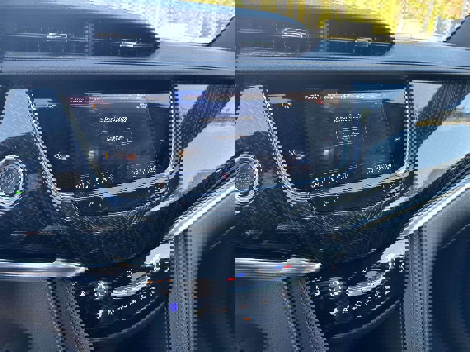 Certified 2025 Cadillac XT6 Premium Luxury image 28