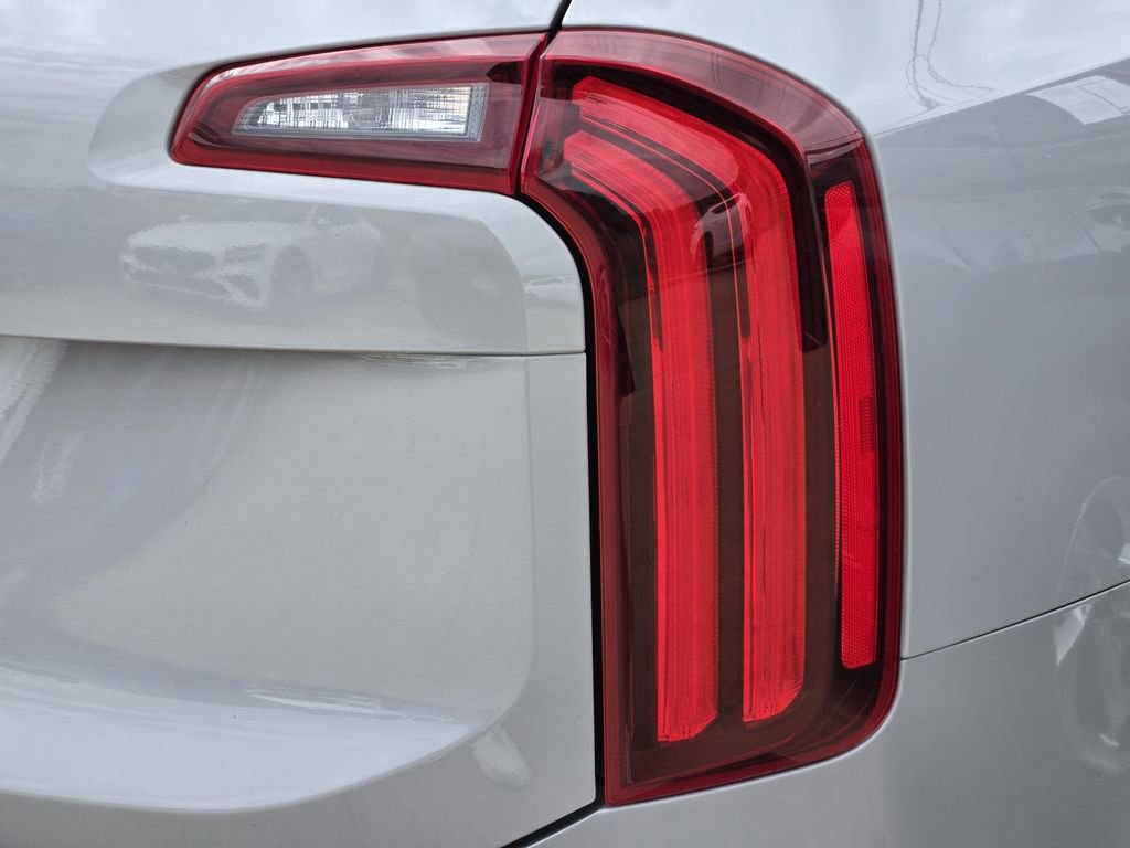 Used 2022 Kia Telluride SX w/ SX Prestige Package AWD/4WD image 7