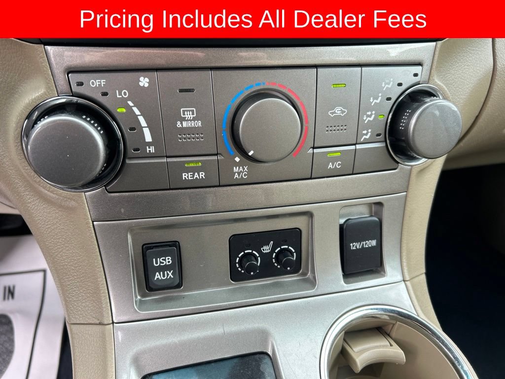 Used 2013 Toyota Highlander SE AWD/4WD image 12