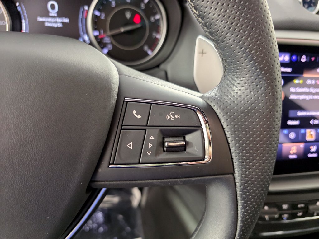 Used 2023 Maserati Ghibli Modena RWD image 21