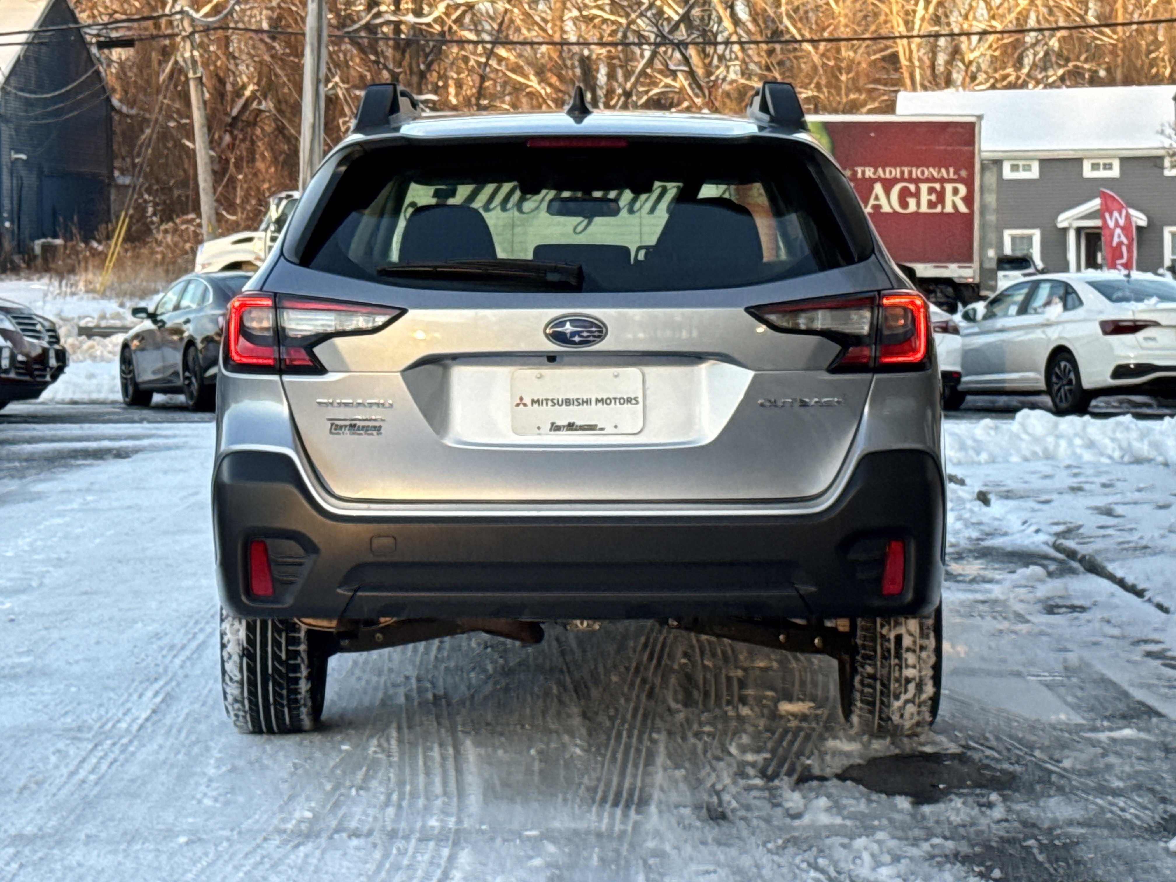 Used 2021 Subaru Outback image 4