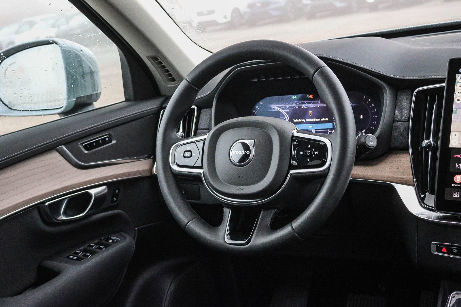New 2026 Volvo XC90 B5 Core image 25