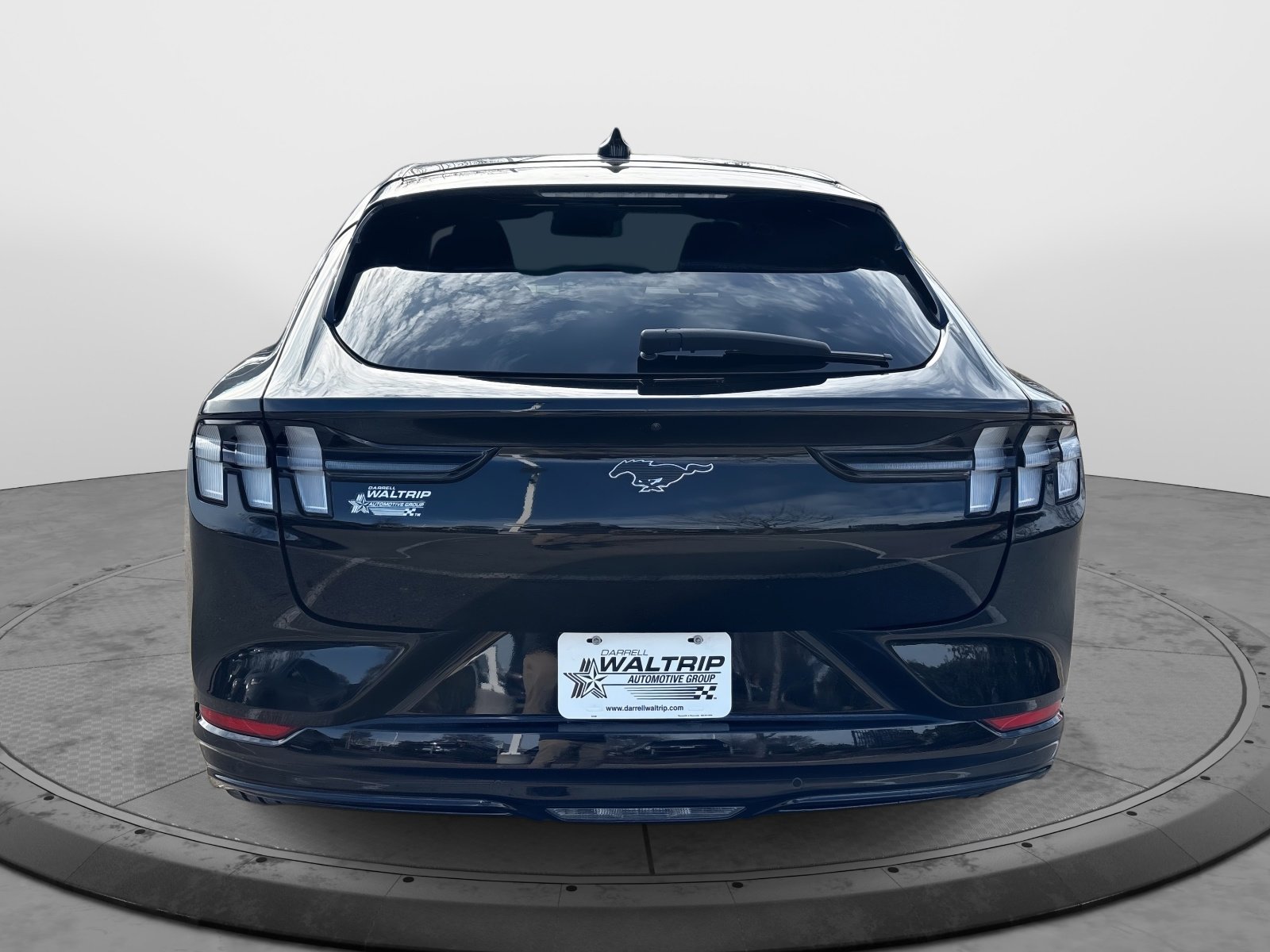 Used 2021 Ford Mustang Mach-E Premium image 7