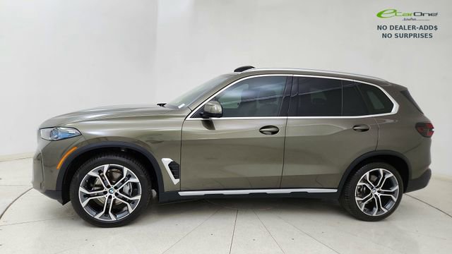 Used 2026 BMW X5 xDrive40i AWD/4WD image 3