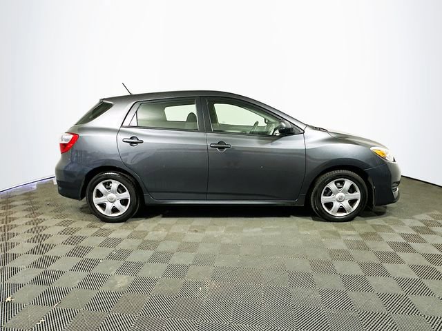 Used 2010 Toyota Matrix image 9