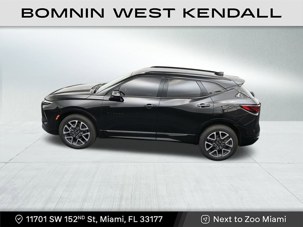 Used 2023 Chevrolet Blazer RS w/ Enhanced Convenience Package image 14