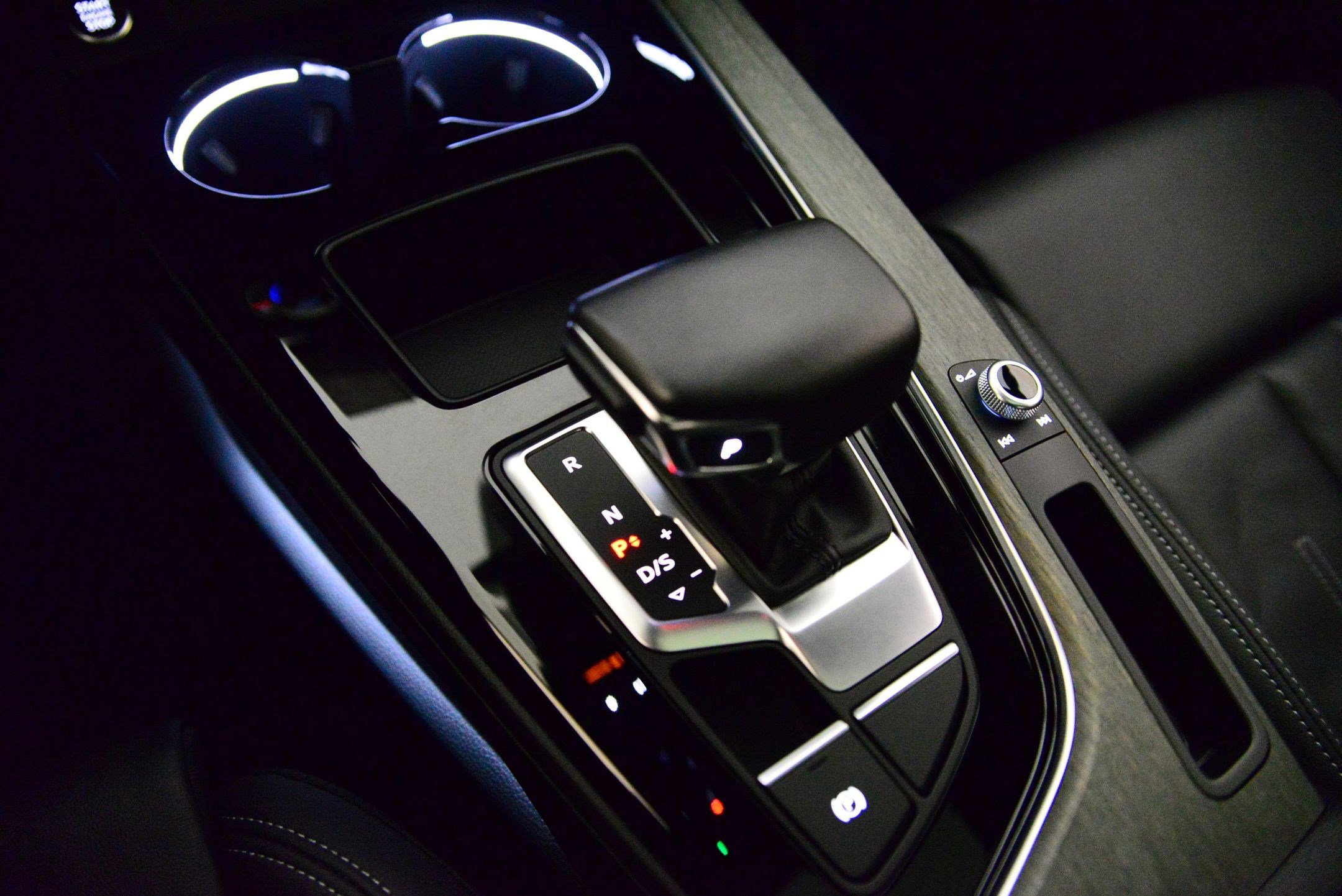 Used 2023 Audi A5 2.0T Premium w/ Convenience Package image 15