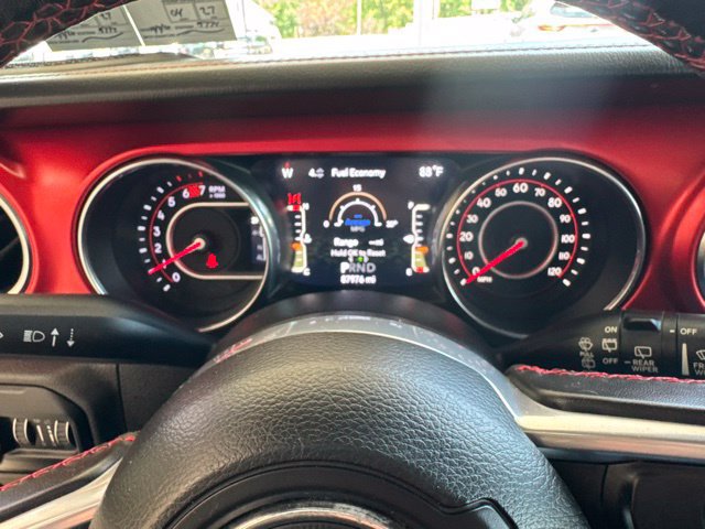 Used 2019 Jeep Wrangler Unlimited Rubicon w/ Dual Top Group AWD/4WD image 17