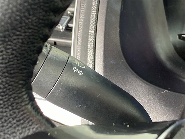 Used 2018 Ford Explorer Limited image 20