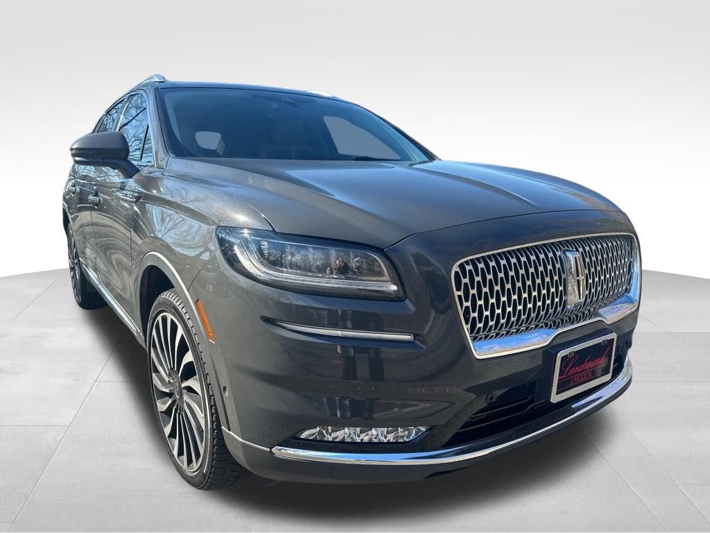 Used 2022 Lincoln Nautilus Black Label w/ Class II Trailer Tow Package image 8