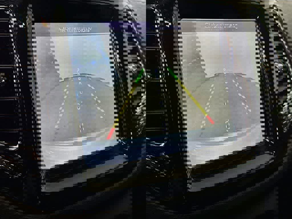 Used 2020 Jeep Compass Limited image 28