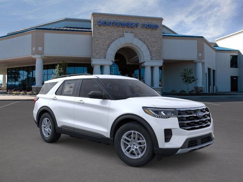 New 2026 Ford Explorer Active RWD image 7
