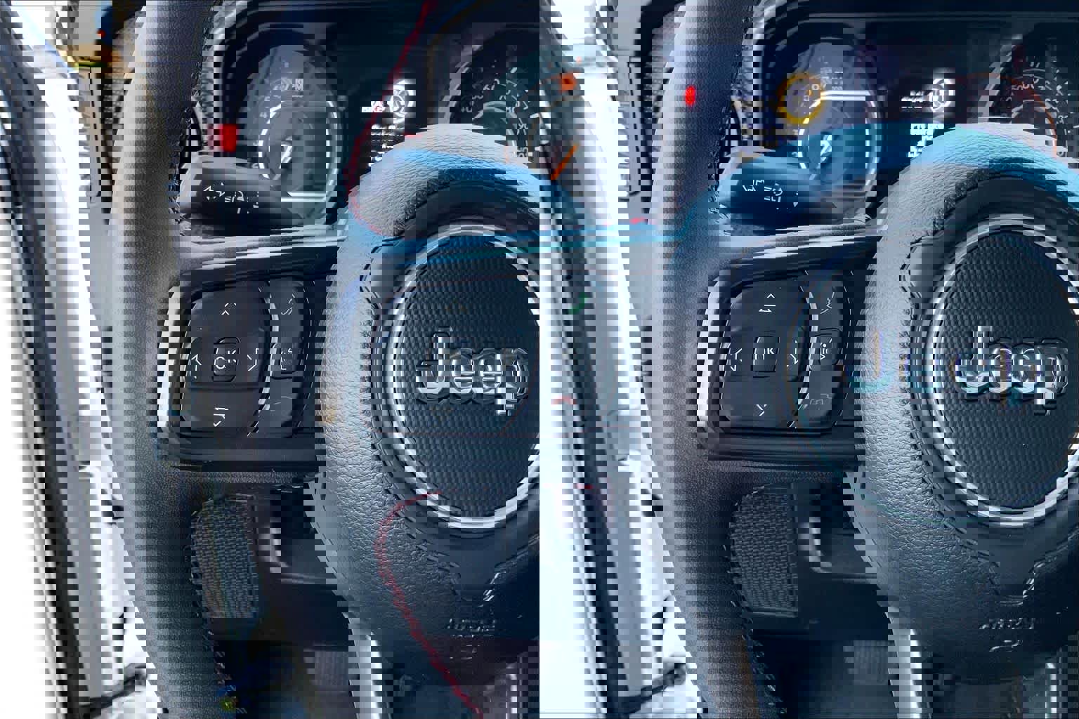 Used 2024 Jeep Wrangler Unlimited Rubicon w/ Technology Group AWD/4WD image 21