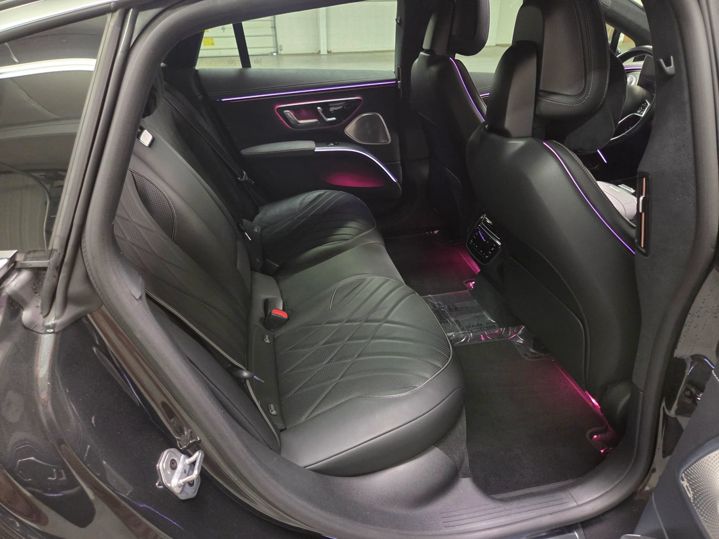 Used 2022 Mercedes-Benz EQS 450+ Sedan image 33