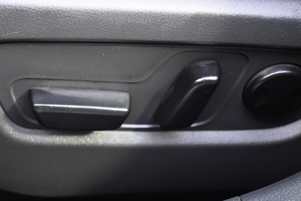 Certified 2025 MAZDA CX-50 AWD 2.5 S w/ Premium Package image 14