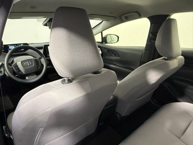 Used 2026 Toyota Prius LE image 36