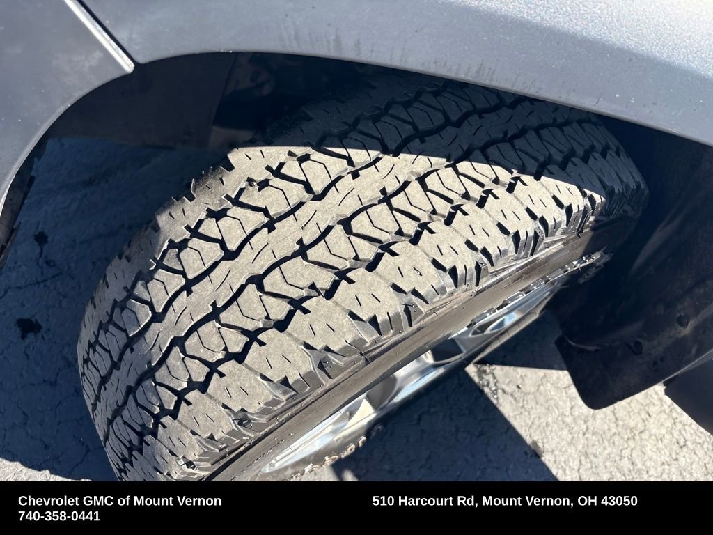 Used 2019 Jeep Cherokee Trailhawk image 27