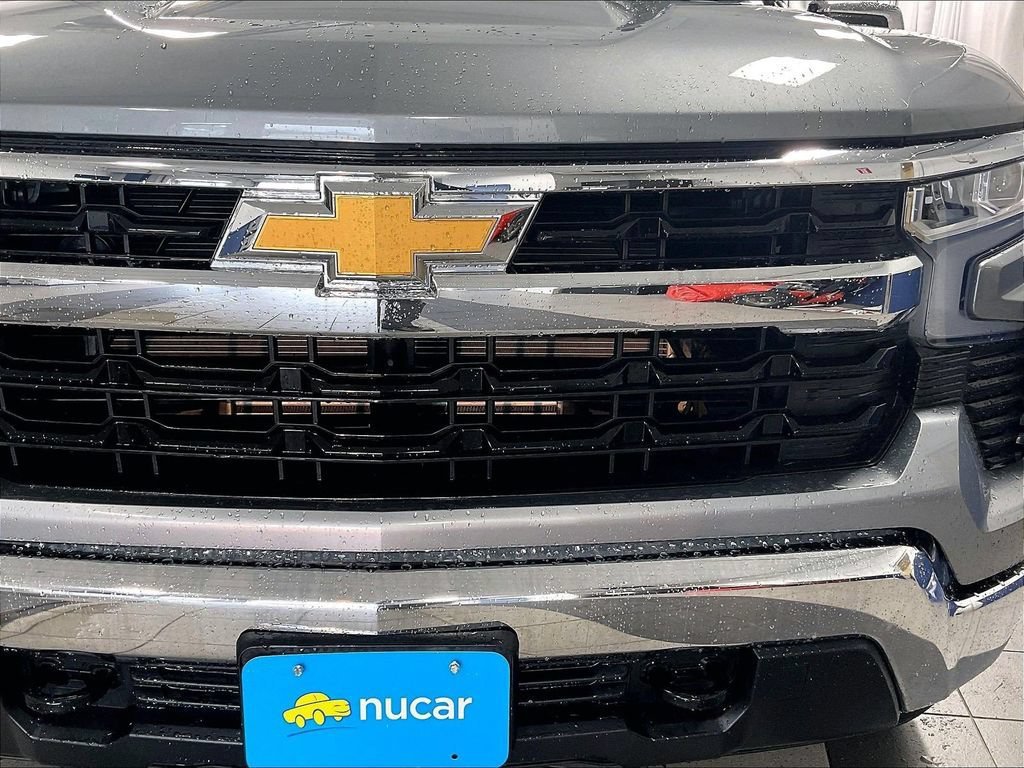 Used 2024 Chevrolet Silverado 1500 LT AWD/4WD image 32
