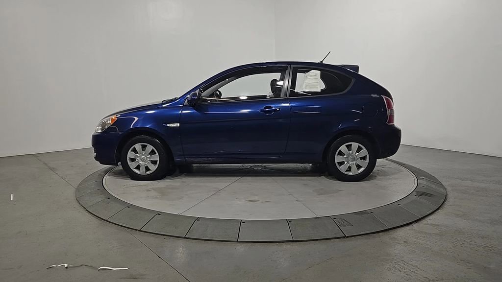 Used 2007 Hyundai Accent GS image 2