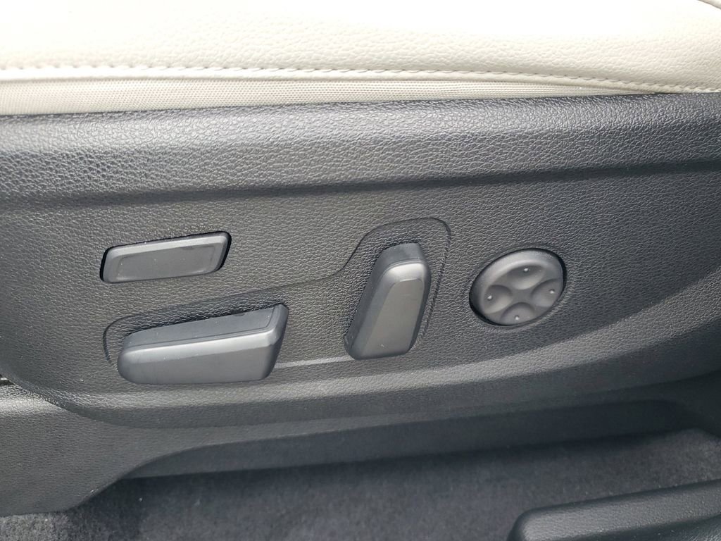 Used 2023 Kia Telluride SX image 7