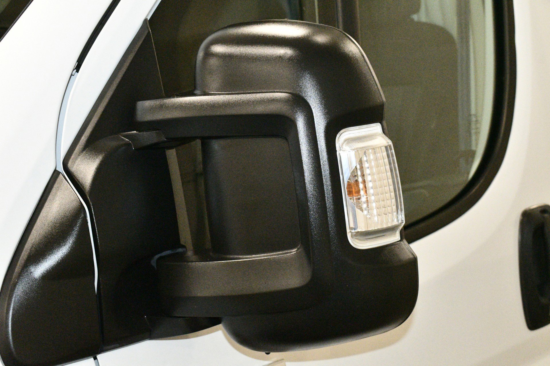 Used 2019 RAM ProMaster 3500 w/ Interior Convenience Group image 64