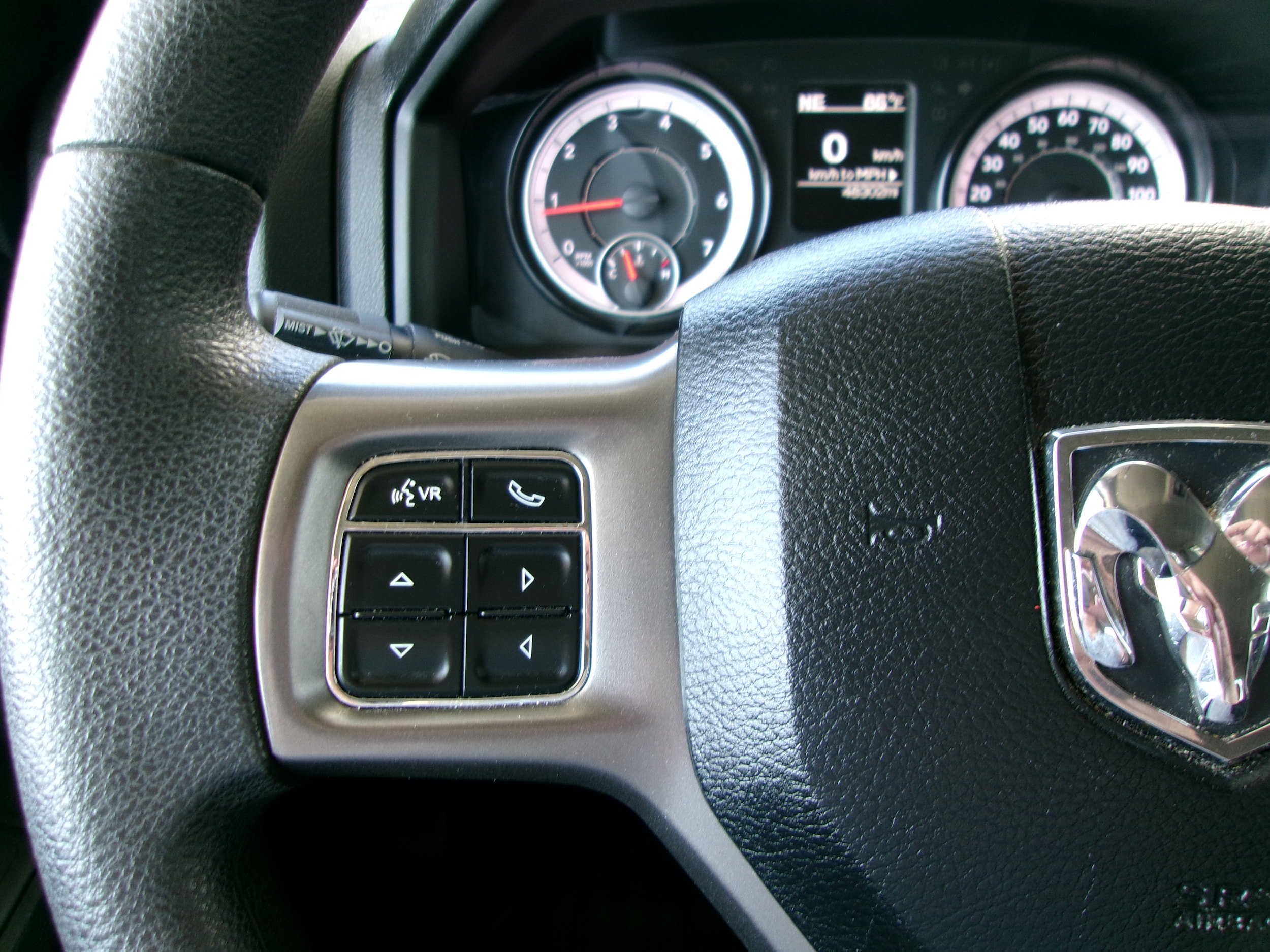 Used 2024 RAM 1500 Classic SLT AWD/4WD image 10