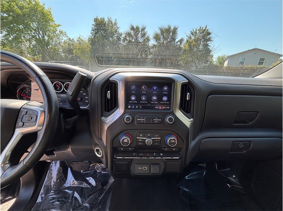 Used 2021 Chevrolet Silverado 1500 LT image 11
