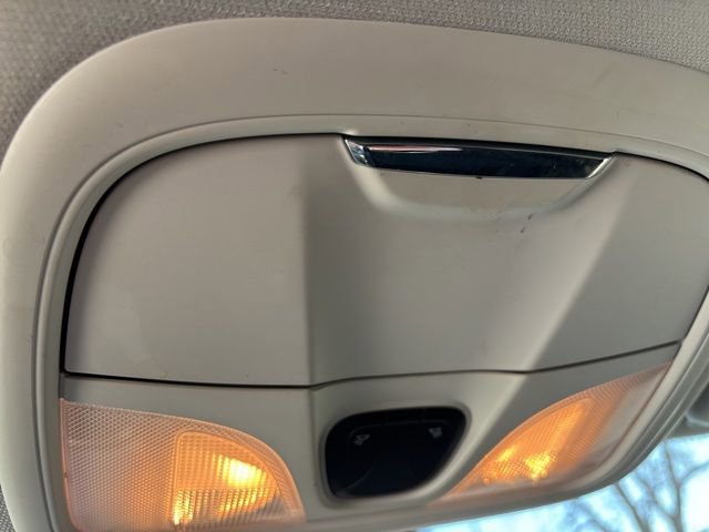 Used 2019 Jeep Cherokee Latitude w/ Cold Weather Group image 26