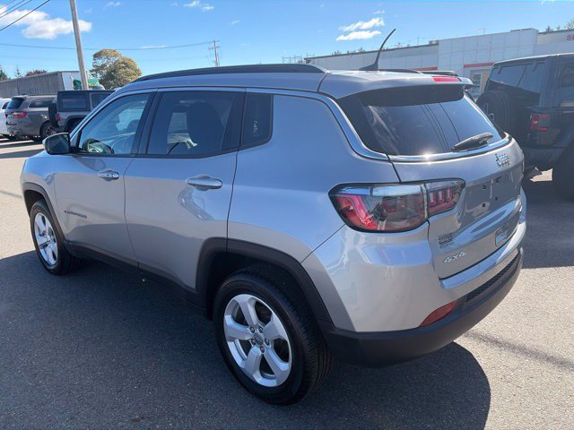 Used 2021 Jeep Compass Latitude w/ Convenience Group AWD/4WD image 11