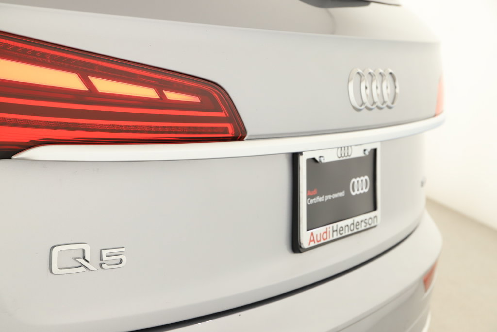 Certified 2024 Audi Q5 e Premium Plus w/ Premium Plus Package AWD/4WD image 31