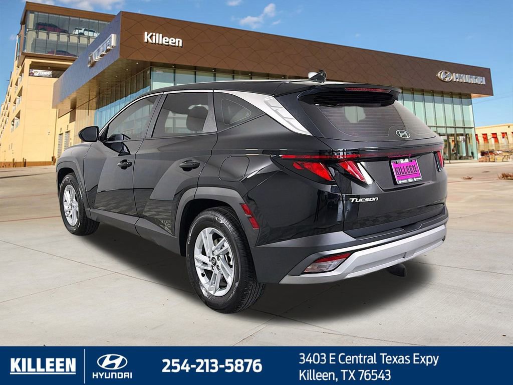Used 2025 Hyundai Tucson SE FWD image 6