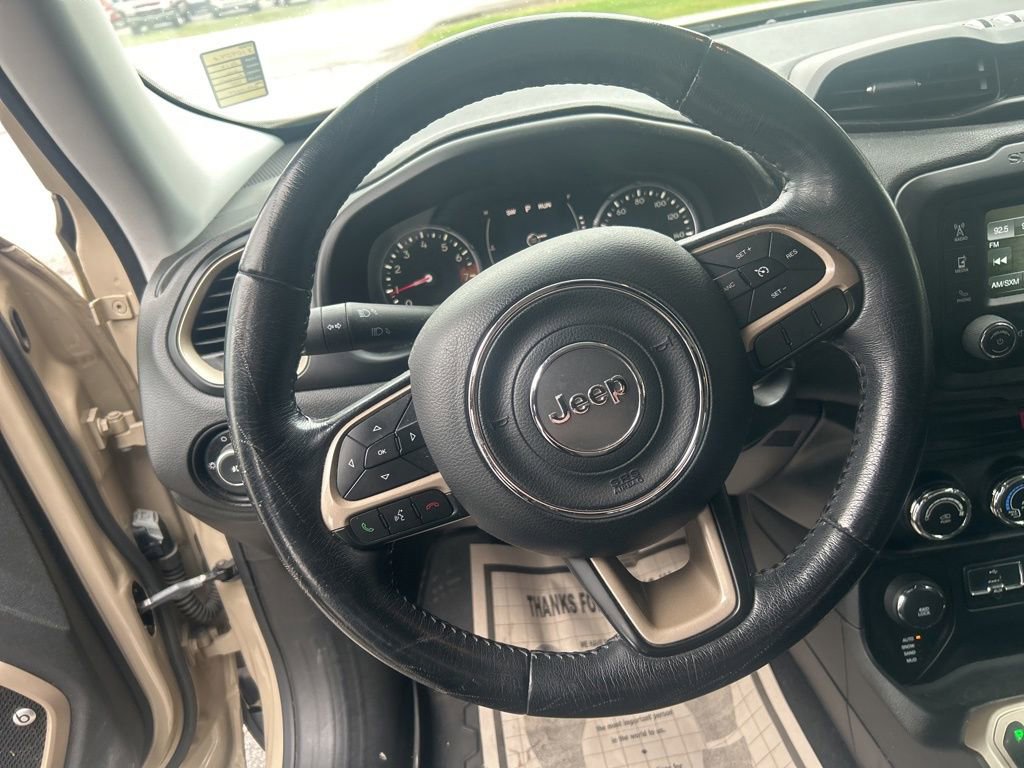 Used 2016 Jeep Renegade 75th Anniversary AWD/4WD image 19