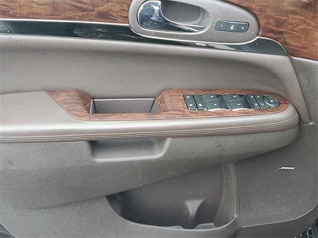 Used 2017 Buick Enclave Premium image 18