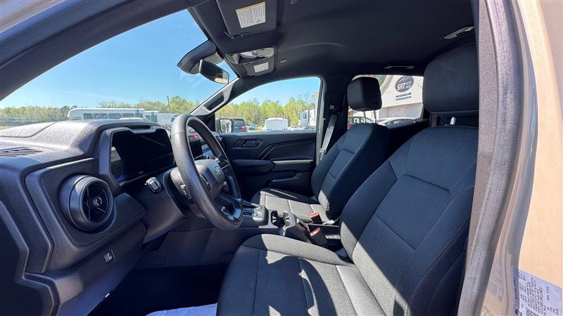 Used 2024 Chevrolet Colorado W/T image 35