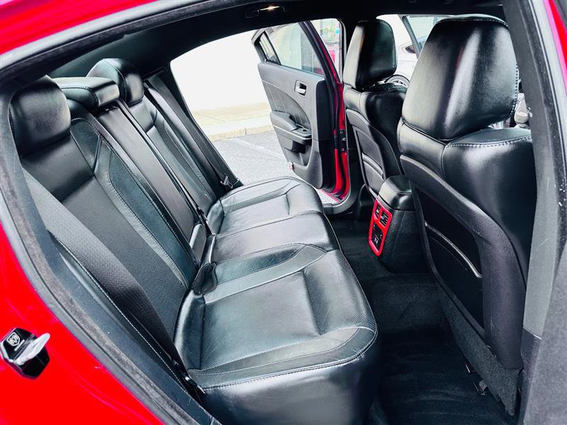 Used 2015 Dodge Charger SXT w/ AWD Plus Group image 20