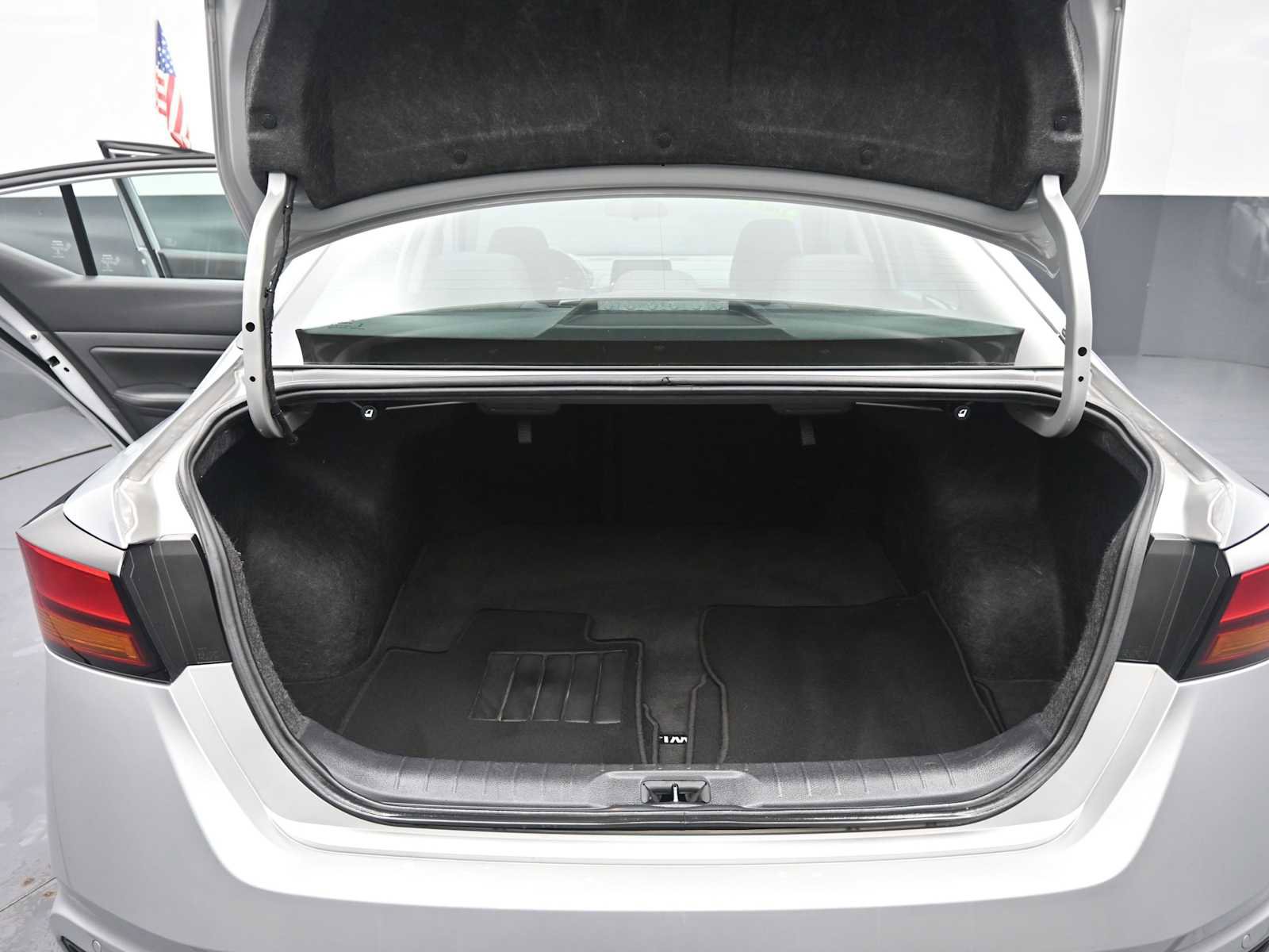 Used 2023 Nissan Altima 2.5 SV image 27