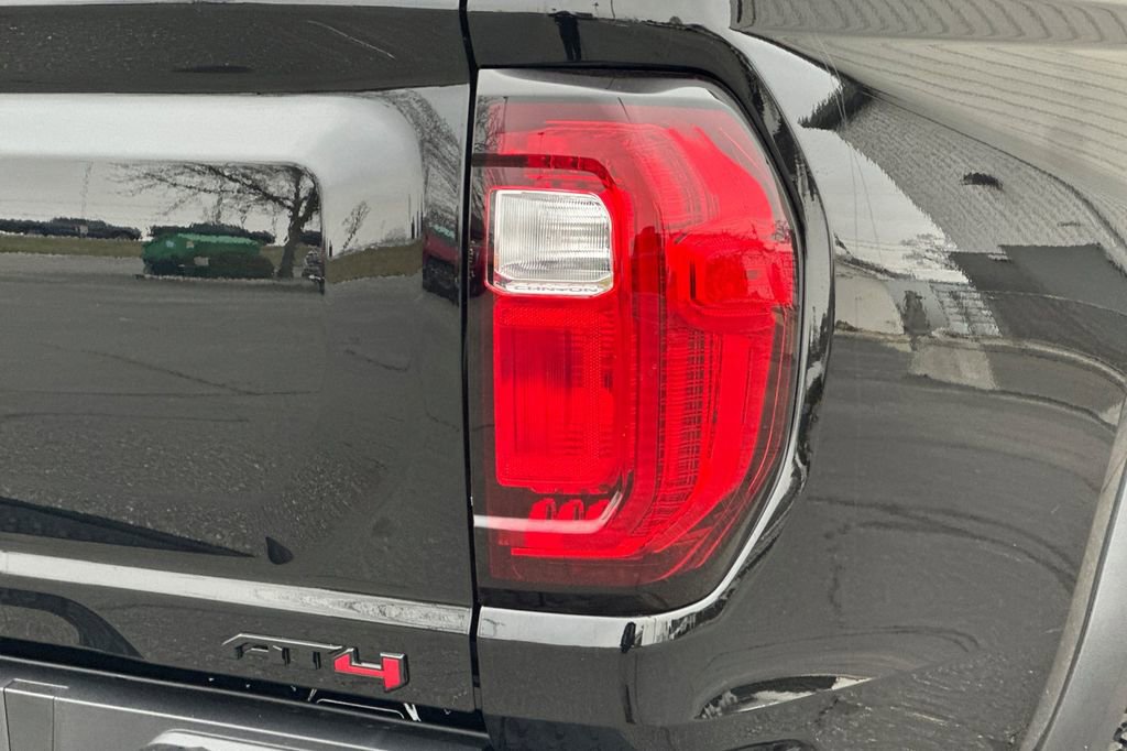New 2026 GMC Canyon AT4 w/ Nightfall Edition AWD/4WD image 21